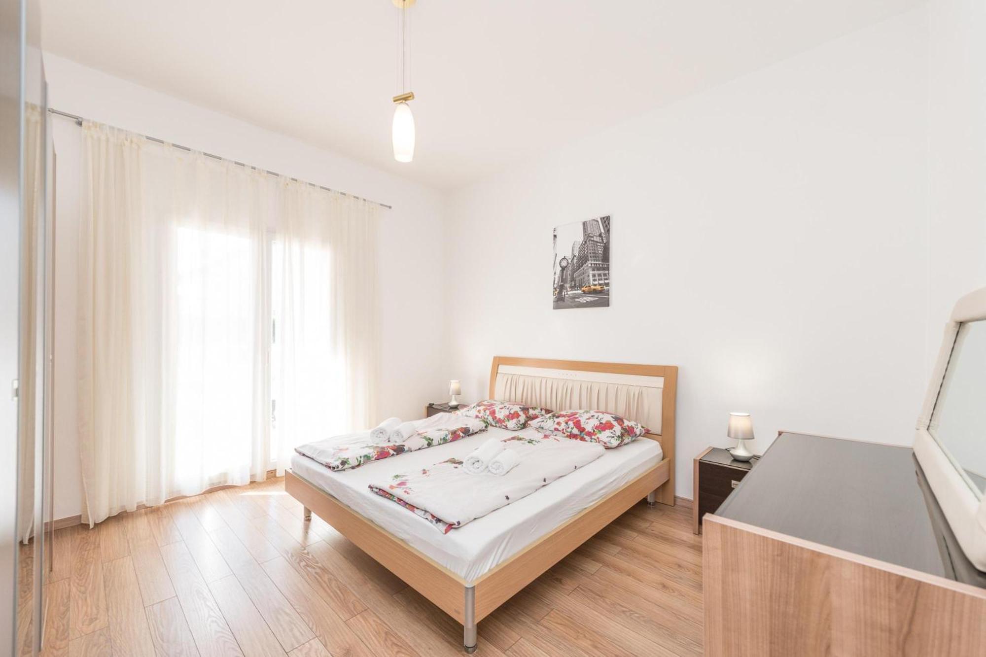 Family Friendly Pool House Ana - Happy Rentals Bibinje Exterior photo