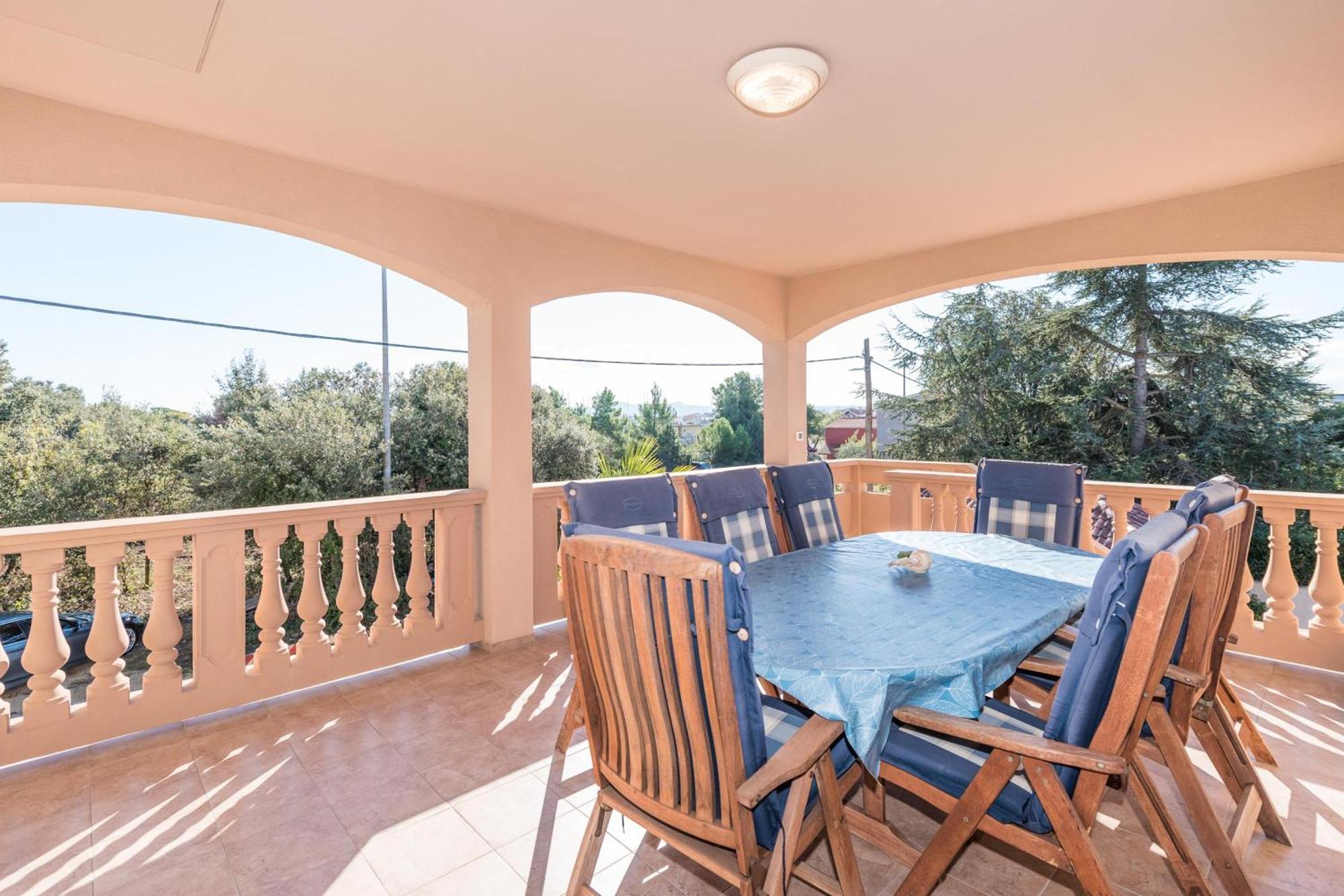 Family Friendly Pool House Ana - Happy Rentals Bibinje Exterior photo