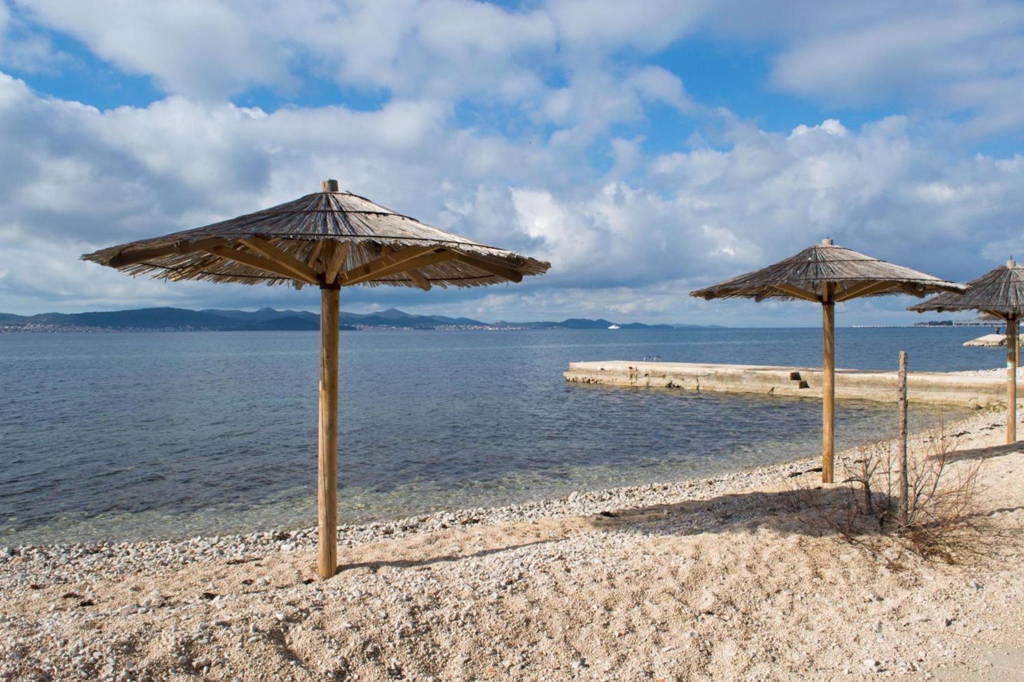 Family Friendly Pool House Ana - Happy Rentals Bibinje Exterior photo